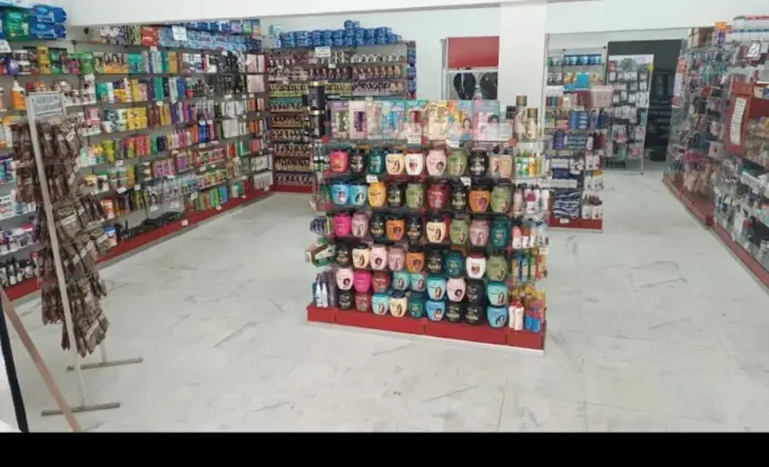Interior da Drogaria Fernandes
